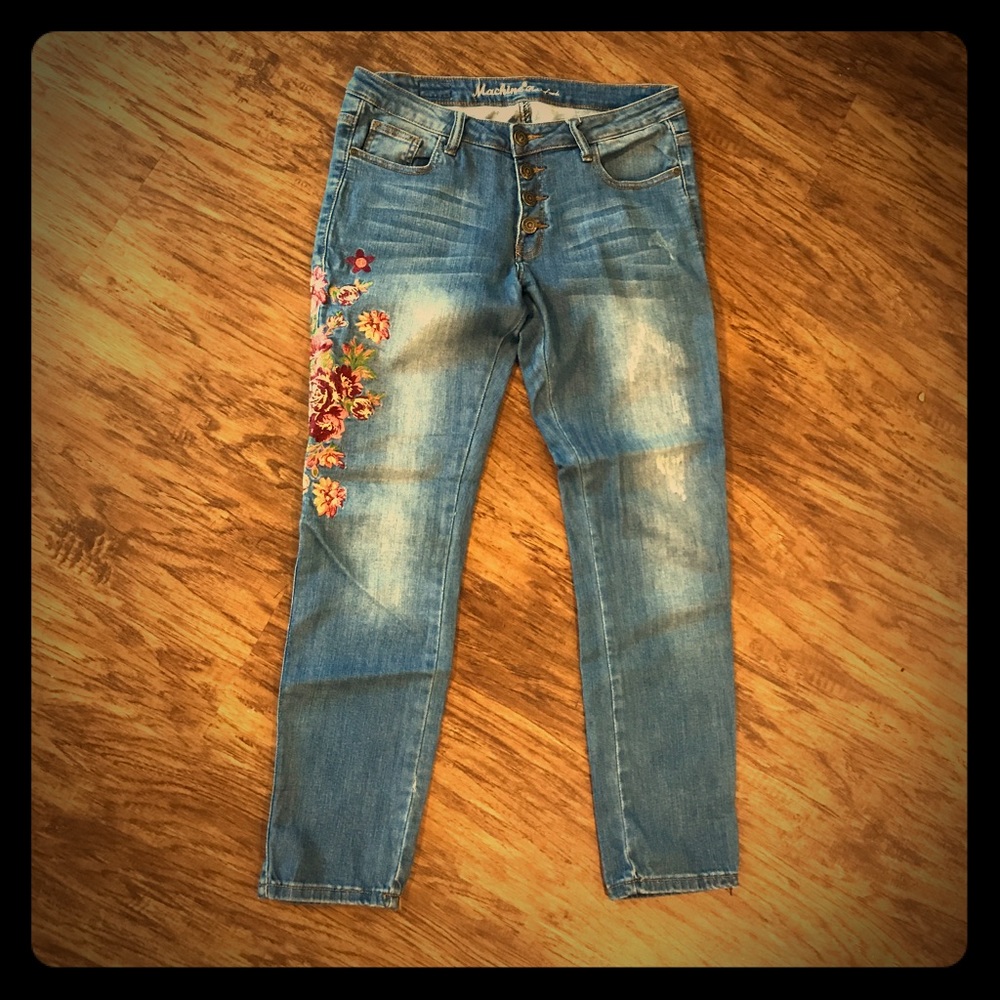 Skinny Ankle Jeans with floral embroidery sz 13/32